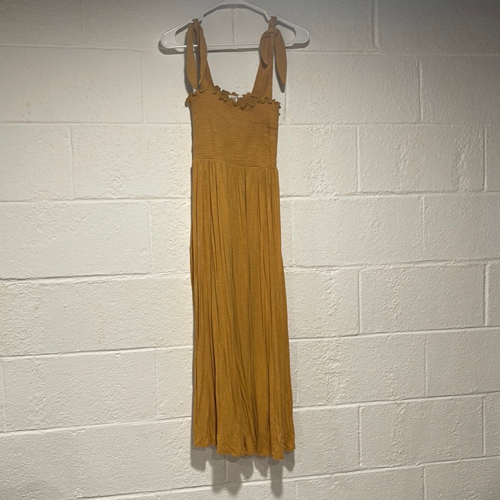 Gap maternity (but can also wear non maternity) midi